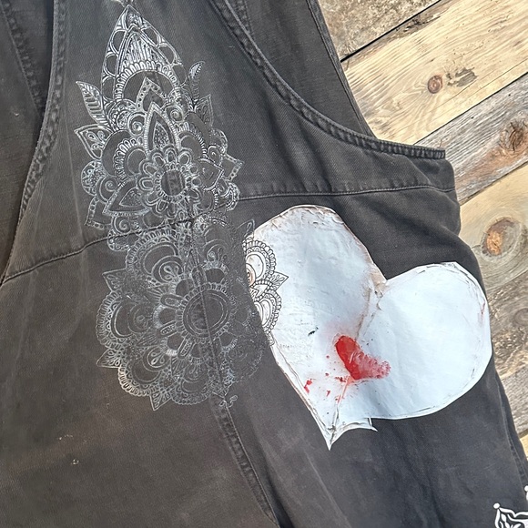 American Eagle bohemian playful .. Grey Overalls with Paisley Print upcycle - Picture 6 of 8